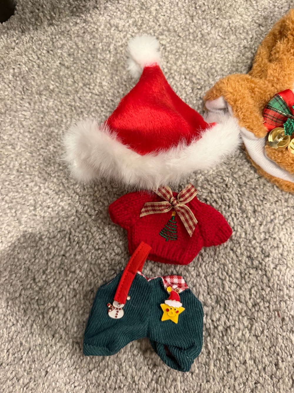5 set bundle of Labubu Christmas Outfit Bundle - 5 outfits